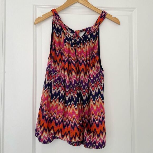 Trina Turk spacy zigzag halter top size Large - Picture 2 of 5